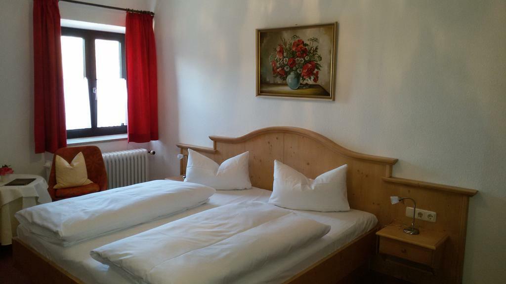 Hotel Pension Lindenhof Prien am Chiemsee Pokój zdjęcie