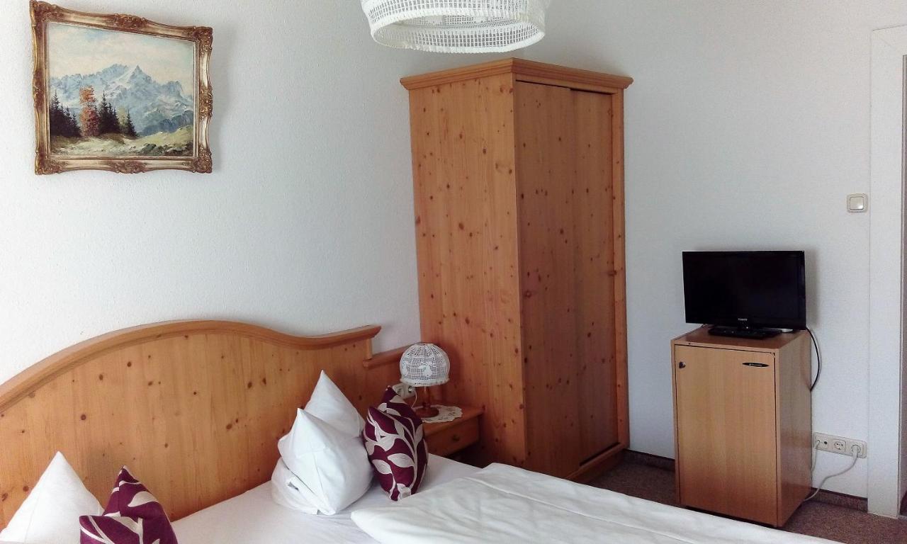 Hotel Pension Lindenhof Prien am Chiemsee Zewnętrze zdjęcie